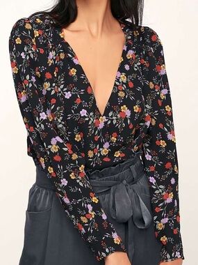 ASTR The Label Bernadette Floral Surplice Bodysuit Black Size Large